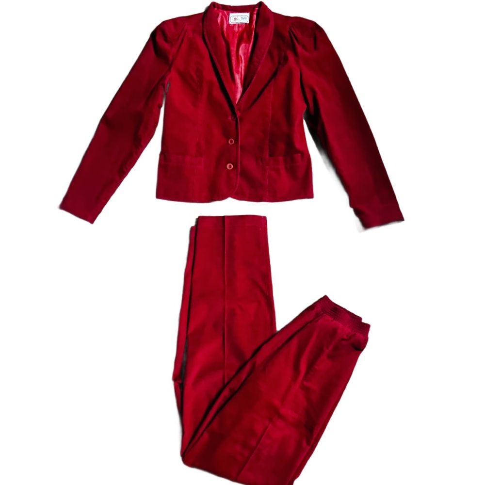 Tall Girls California ~ Vtg (70’s) ~ Size 15/16 ~ Suede ~ Red Jacket & Pants Set